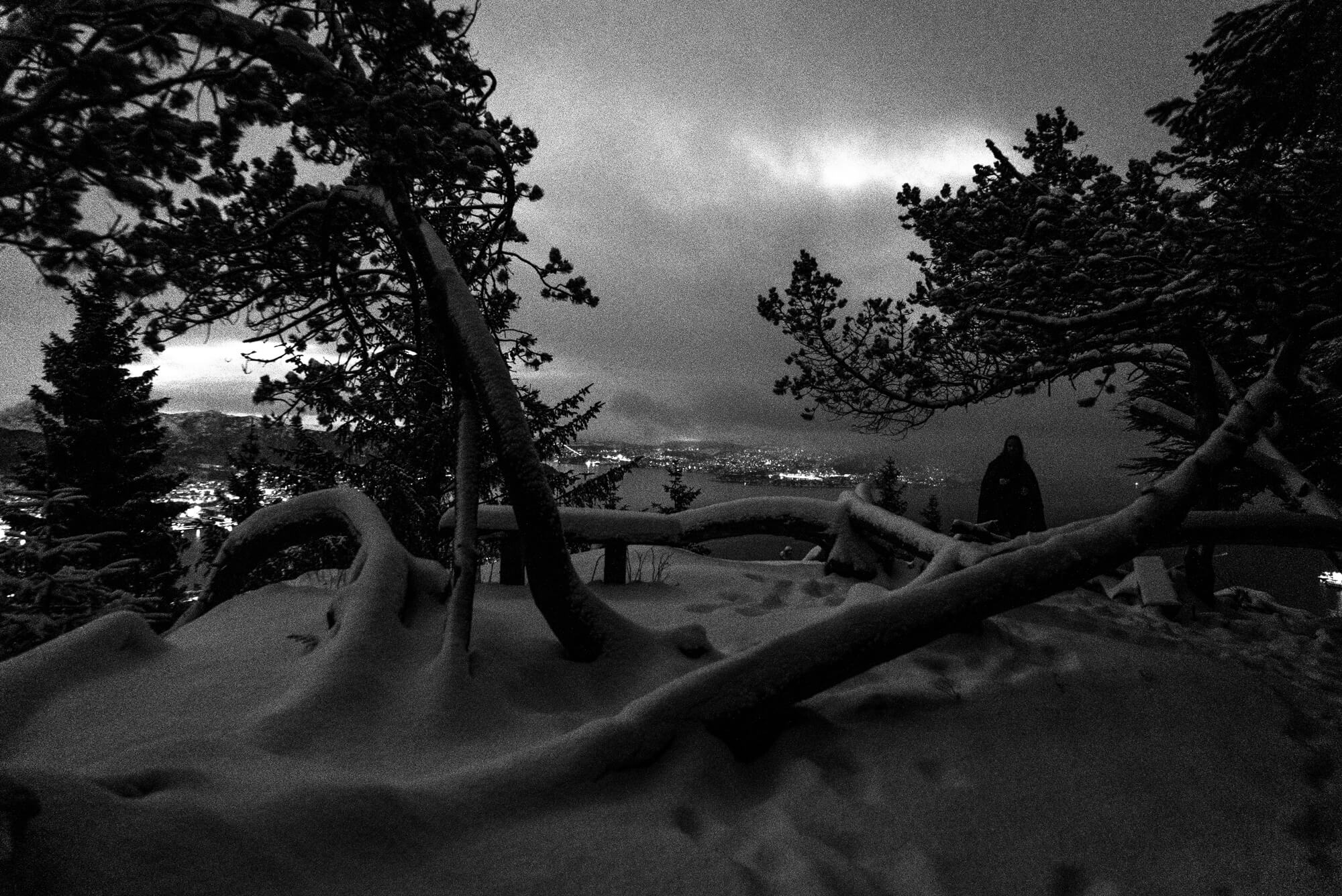 Dark Essence Records set to release CD version of TAAKE tracks from recent 10″ split series.